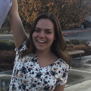 Meet your Posher, Brooke